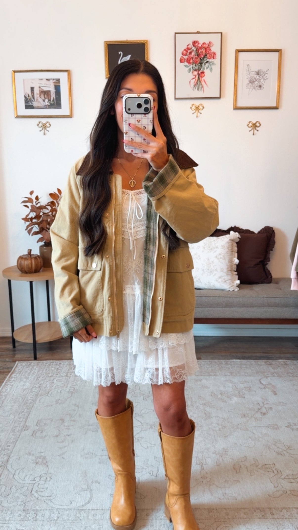Meadow Brook Barn Jacket - Sandy Beige