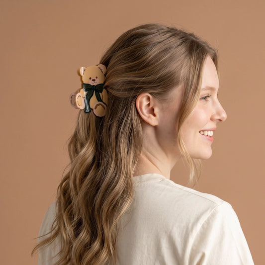 Theodore Claw Clip
