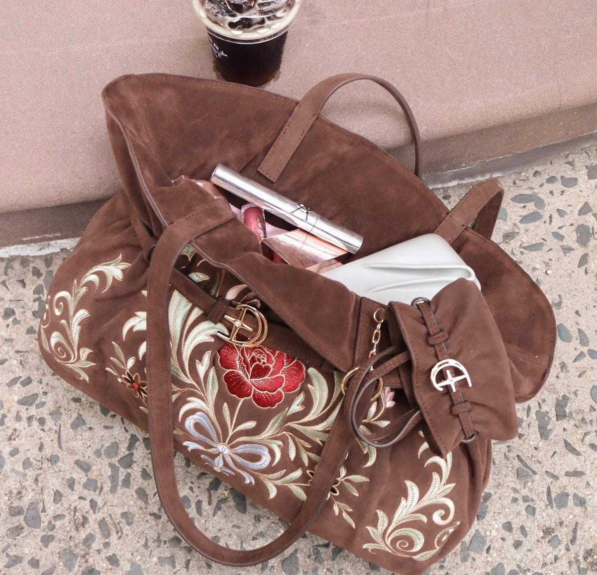 Stars Hollow Rose Tote Bag - Chocolate Brown