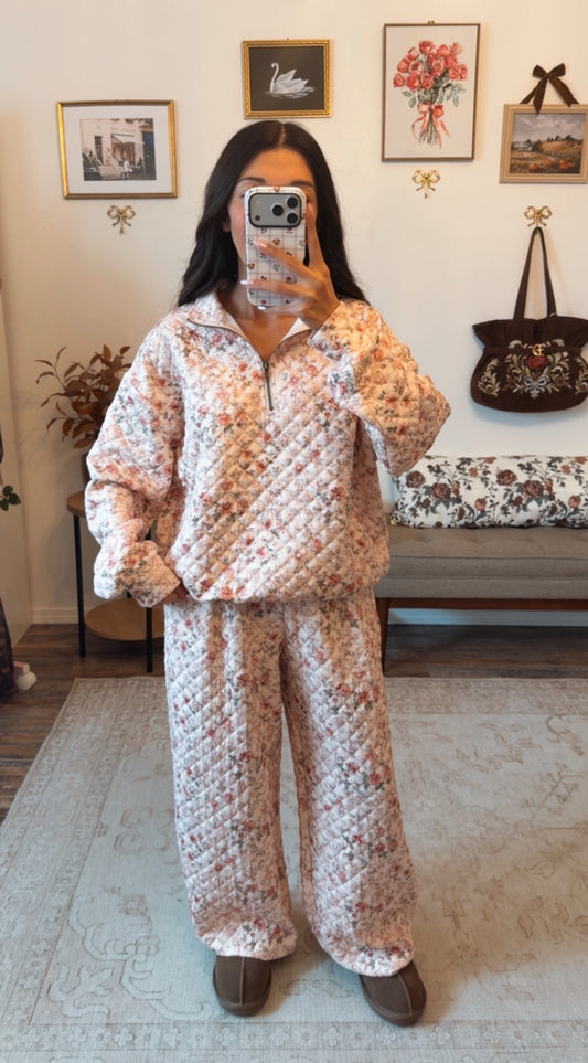 Cottage Rose Quilted Lounge Set - Taupe/Brown