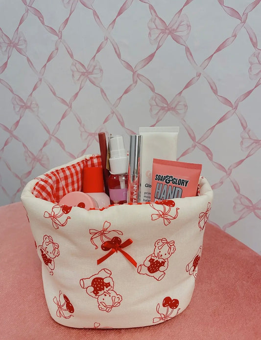 Berry Teddy Make up Holder
