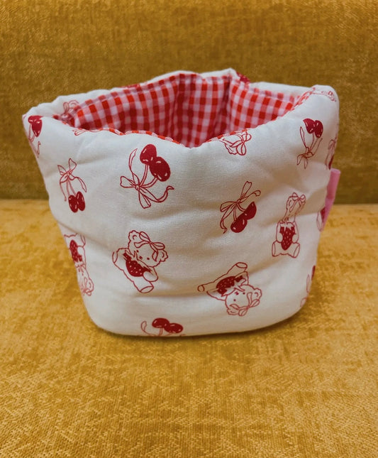 Berry Teddy Make up Holder