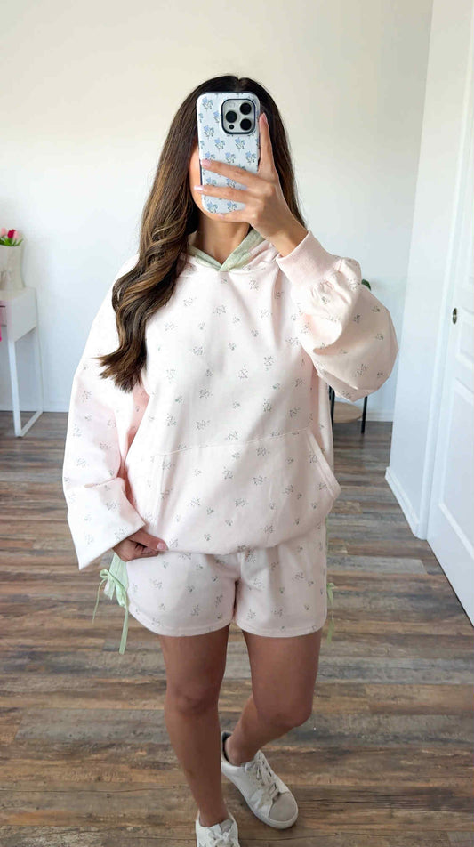 Blooms & Lace Lounge Set