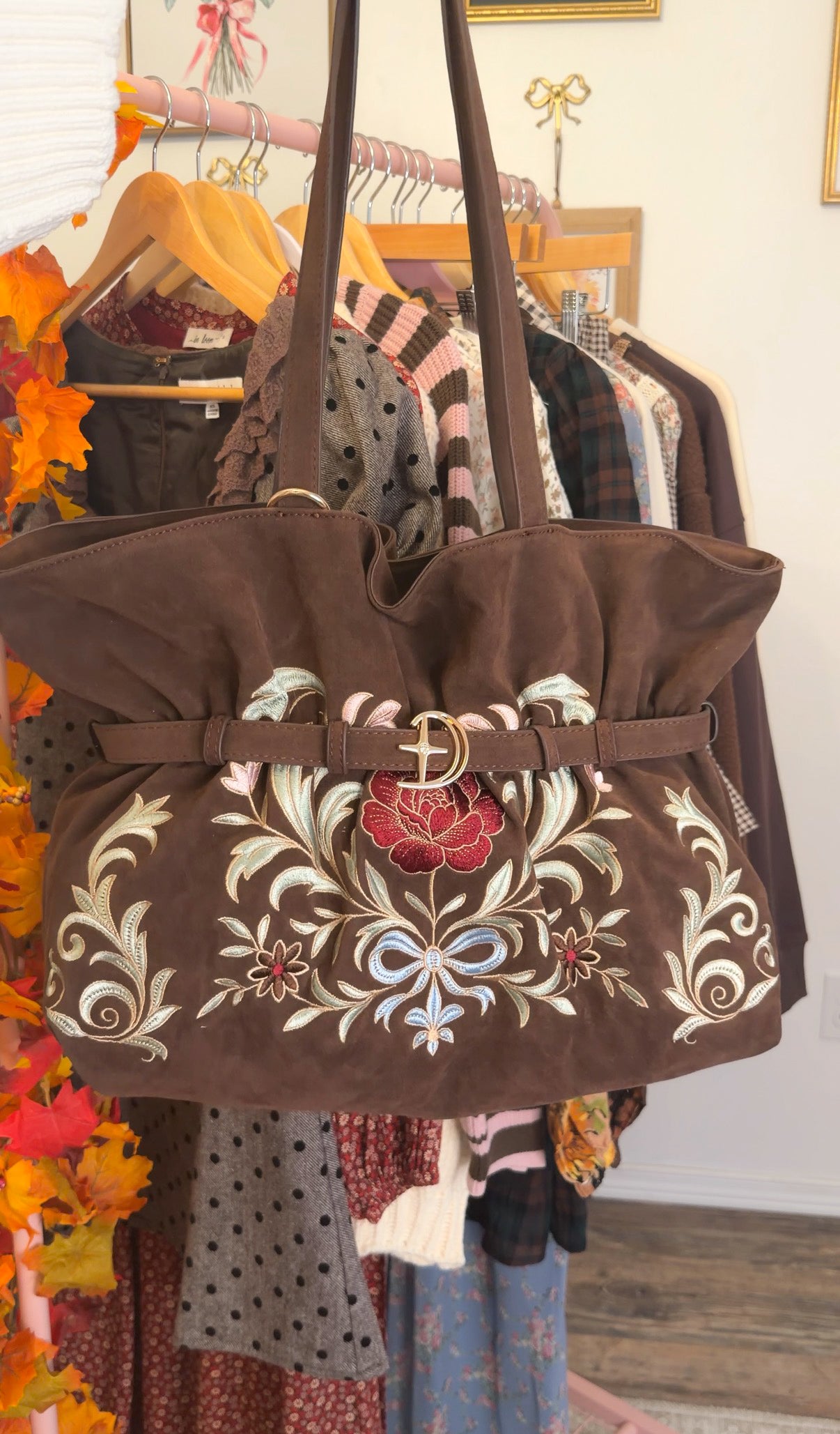 Stars Hollow Rose Tote Bag - Chocolate Brown