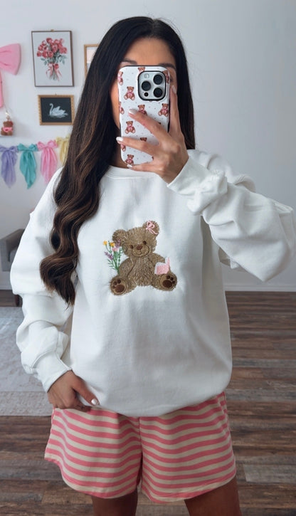 Spring Teddy Crewneck - White